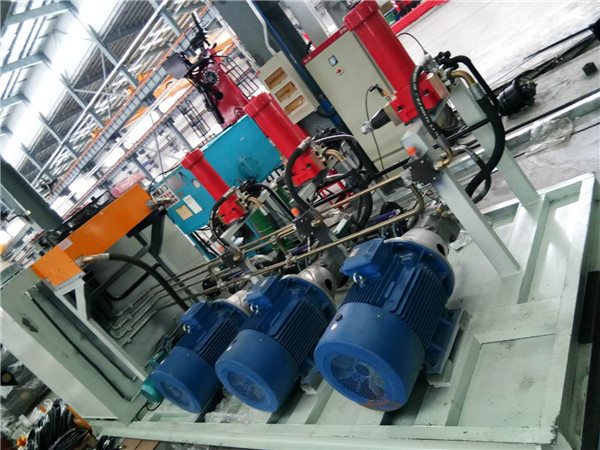 吊機(jī)調(diào)試臺集中供油系